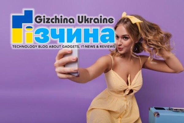 tanned carefree girl with suitcase making selfie indoor portrait good humoured young woman holding phone violet 197531 10792