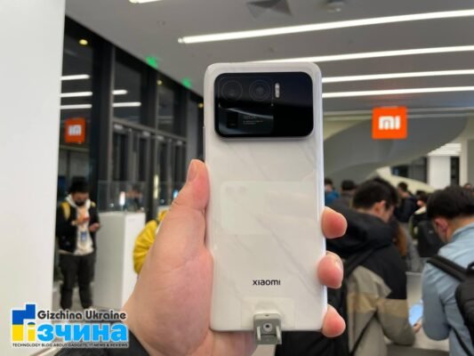 Офіційне відео про розбирання Xiaomi Mi 11 Ultra 16 202104xiaomi mi 11 series