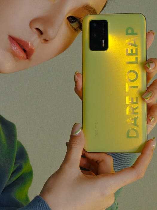 Realme Q3 запропонує яскраву задню панель та Snapdragon 750G