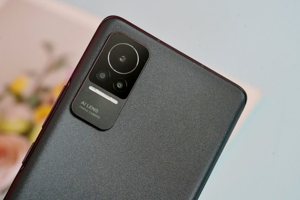 Найкрасивіший в історії: Випущений смартфон Xiaomi Civi