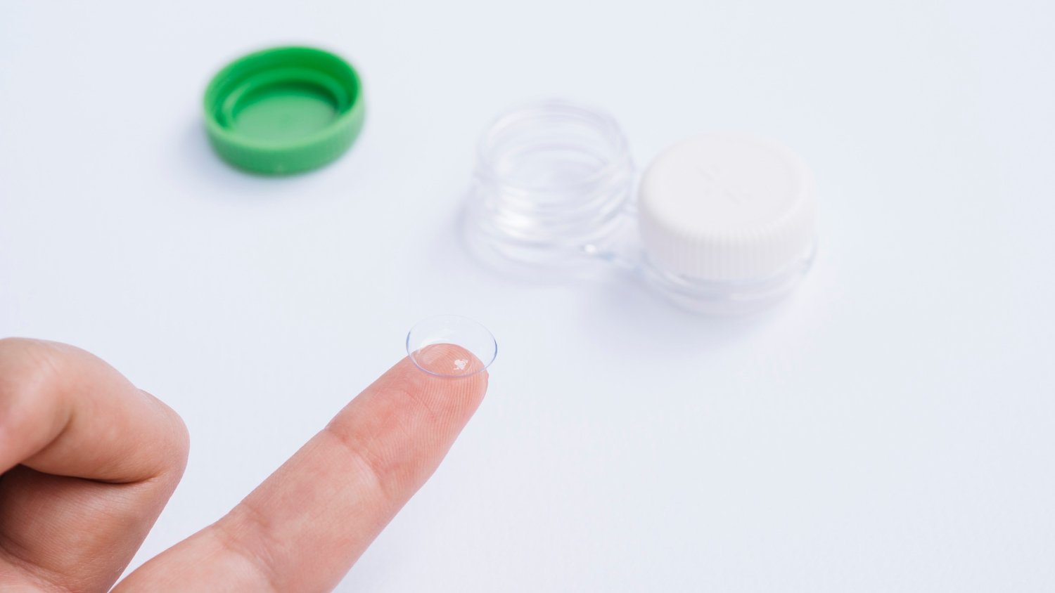 Догляд за контактними лінзами Biofinity
