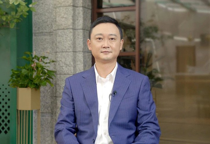 Huawei_Jeff Wang, President of the Public Affairs and Communications Department Huawei нагороджена міжнародною премією «Зірка корпоративного стартапу» в рамках CSS2022 у Лондоні