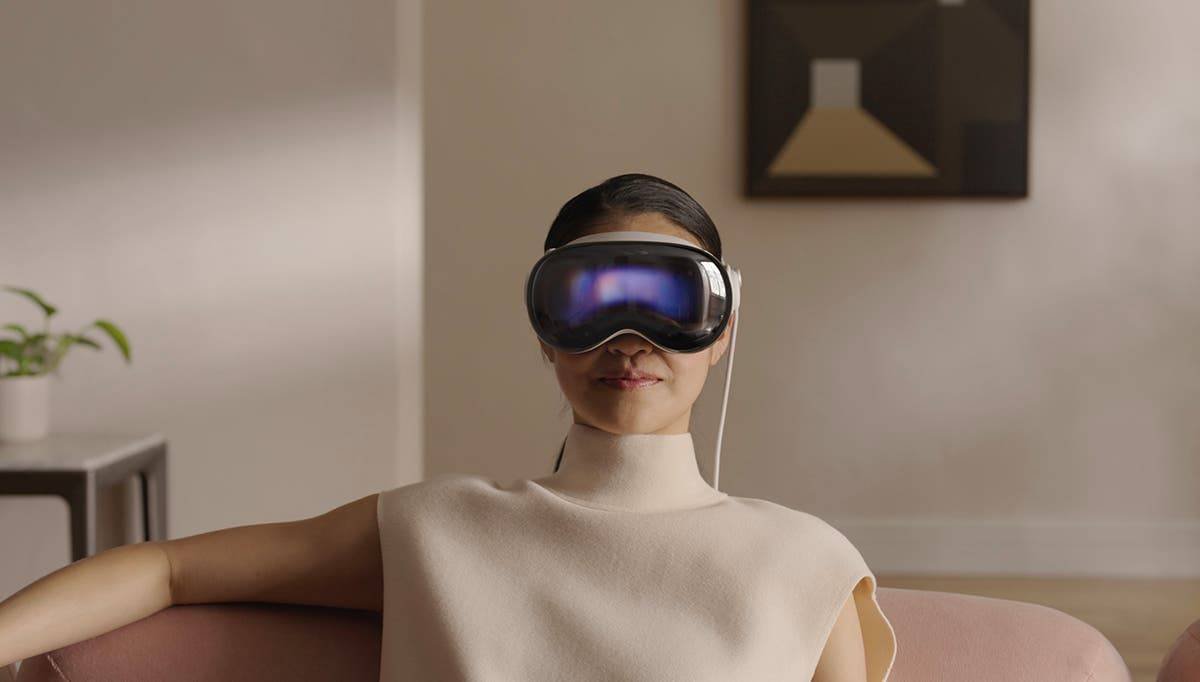 Перші оглядачі Apple Vision Pro вражені 19 apple vision pro
