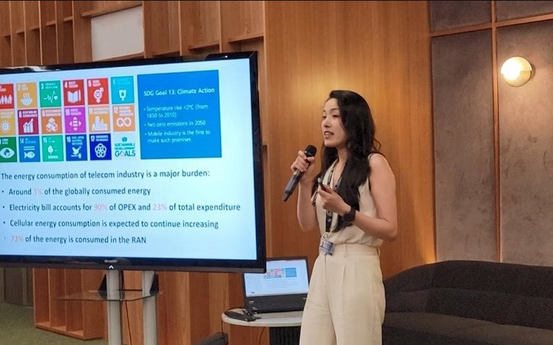 02_Xi Zheng of Huawei at the ITU AI for Good Global Summit 2023 in Geneva, Switzerland Huawei оголошує конкурс зі створення моделей машинного навчання для зменшення енергоспоживання базових станцій