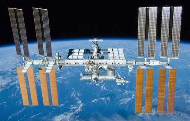international space station 1200x765