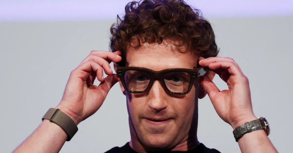 Ray-Ban Meta Display