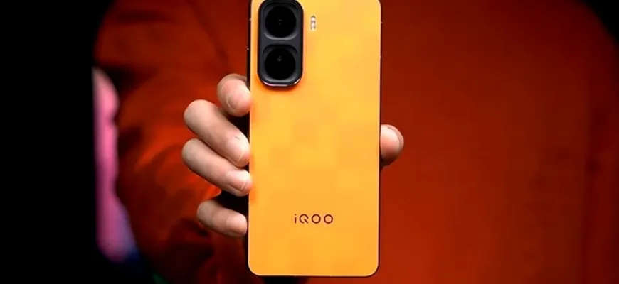 iQOO Neo11, Snapdragon 8 Elite iQOO Neo11, Snapdragon 8 Elite
