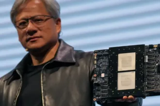 США дозволили Nvidia постачати H200 до вибраних китайських брендів 8 Nvidia H200