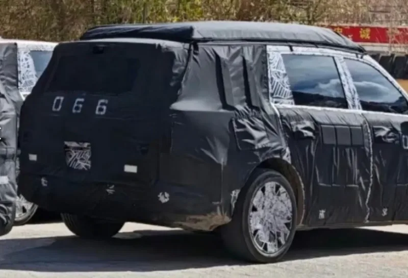 Xiaomi Auto електромобілі YU9, Xiaomi YU7 GT, Xiaomi SU7 L Xiaomi Auto електромобілі YU9, Xiaomi YU7 GT, Xiaomi SU7 L