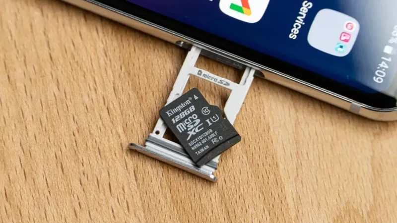 повернення слота microSD