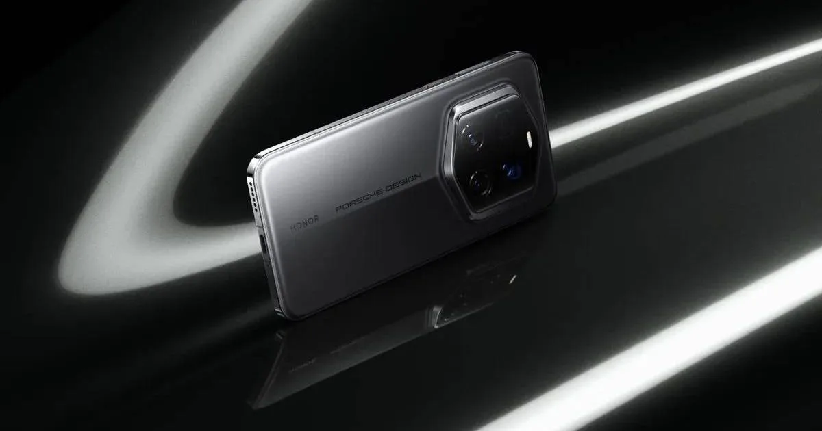 Honor Magic 8 RSR Porsche Design