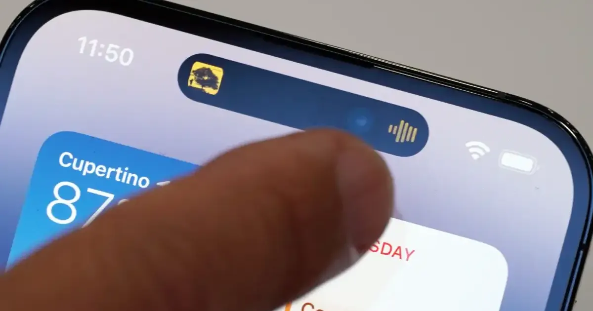 виріз на iPhone, Dynamic Island