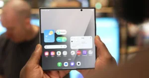 Samsung Galaxy Z Fold8 Wide — новий формат складаного смартфона та витік характеристик лінійки Fold8 і Flip8 11 Samsung Galaxy Z Fold8 Wide
