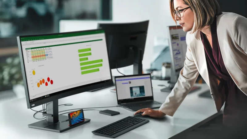 корпоративний ШІ Lenovo з NVIDIA, Lenovo Hybrid AI Advantage