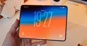 складаний iPhone