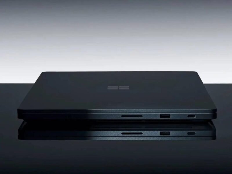 Microsoft Surface Laptop Ultra, Surface Laptop Ultra ціна, Surface Laptop Ultra дата виходу, ноутбук Microsoft 2026, NVIDIA RTX Spark, ноутбук для локального ШІ, ноутбук для штучного інтелекту, Surface Laptop Ultra 128 ГБ, Mini-LED ноутбук, NVIDIA Blackwell, процесор Grace, локальні мовні моделі, потужний ноутбук для розробників